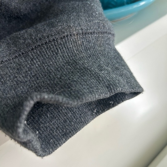 Realtree Gray and Orange Zip Up Hoodie XL - Picture 7 of 16